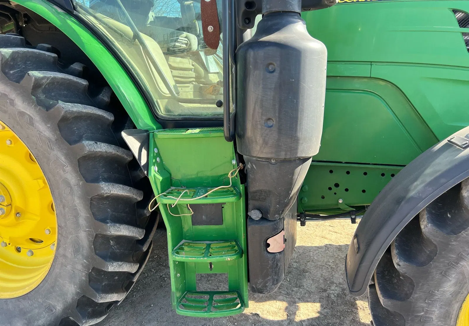 2019 John Deere 6155R
