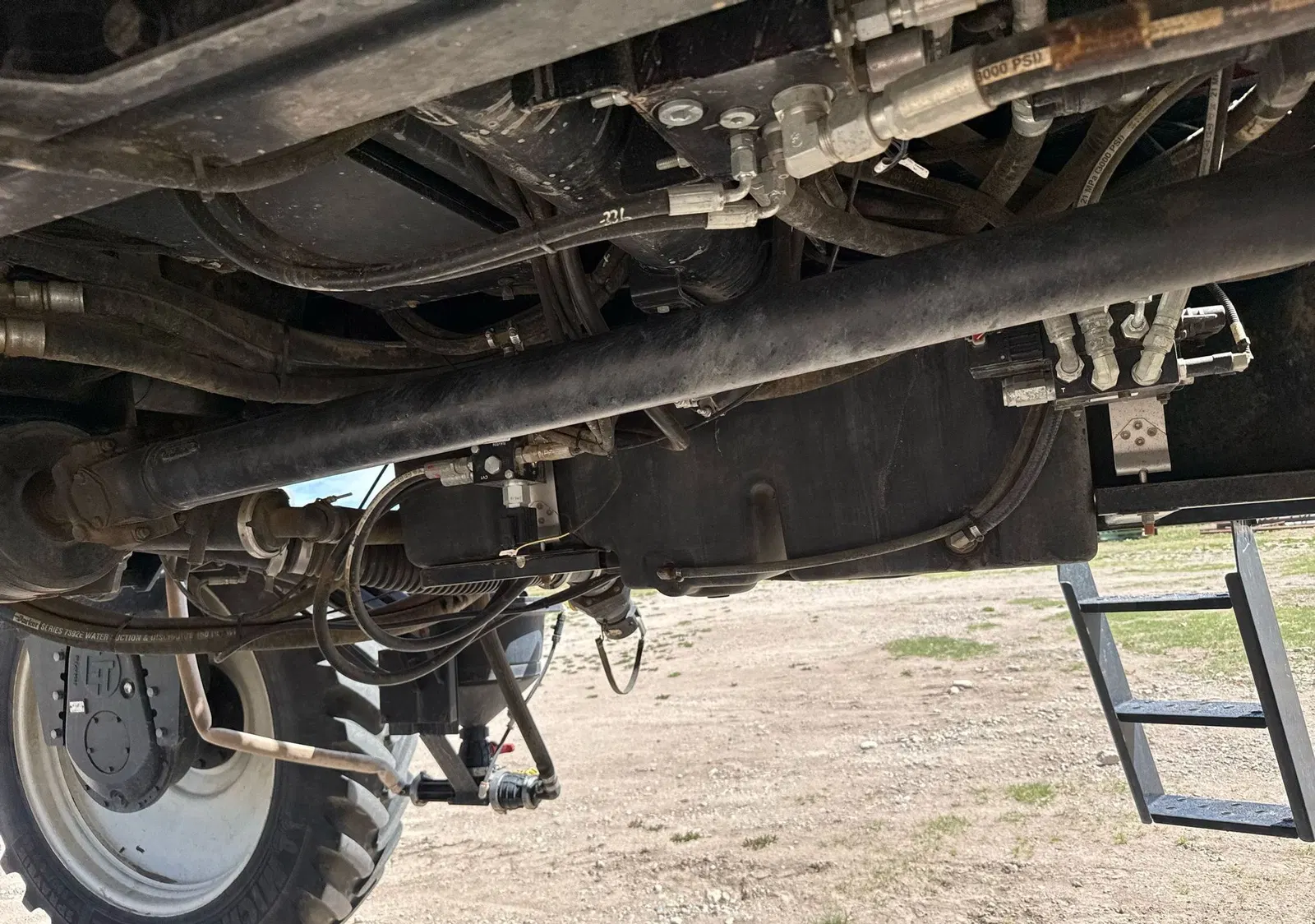 2019 Apache AS1240