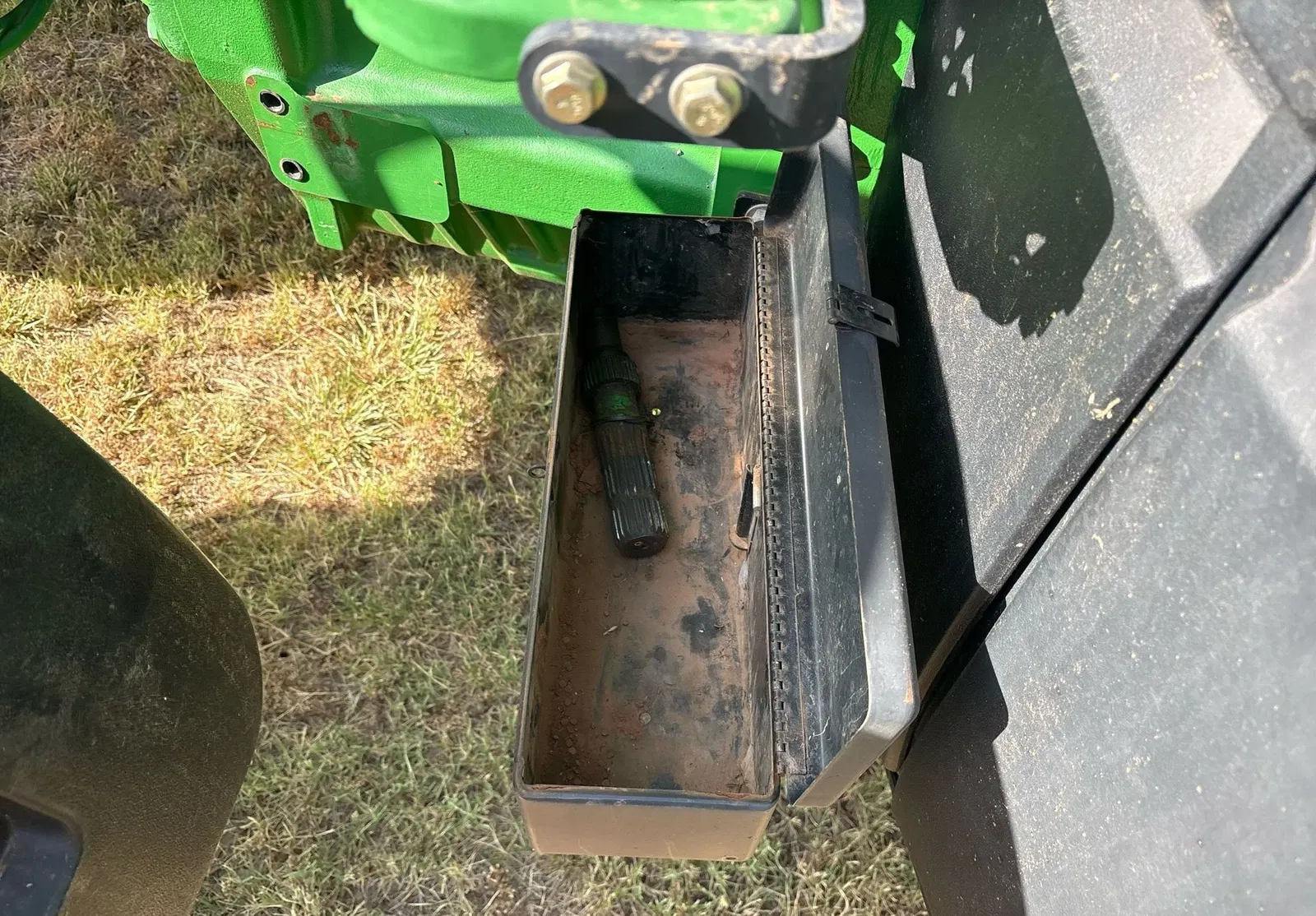 2011 John Deere 8260R