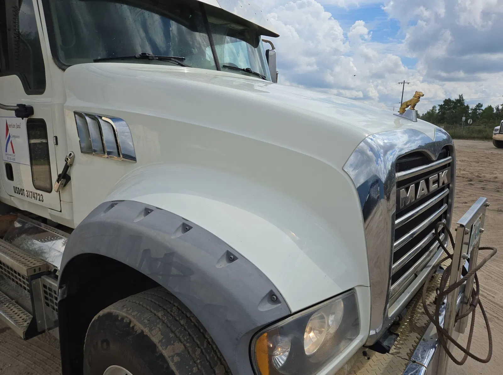 2019 Mack Granite
