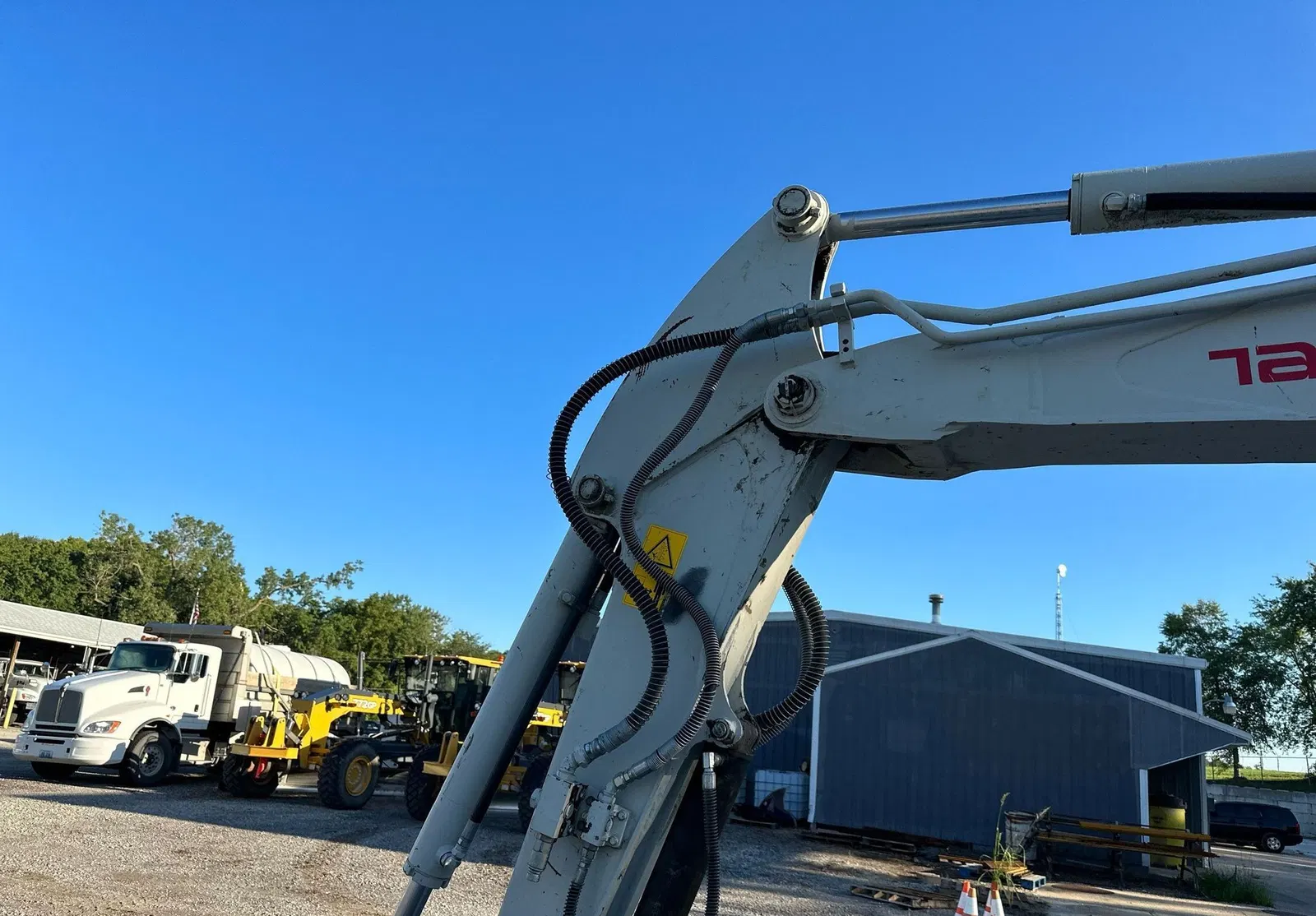 2016 Takeuchi TB260