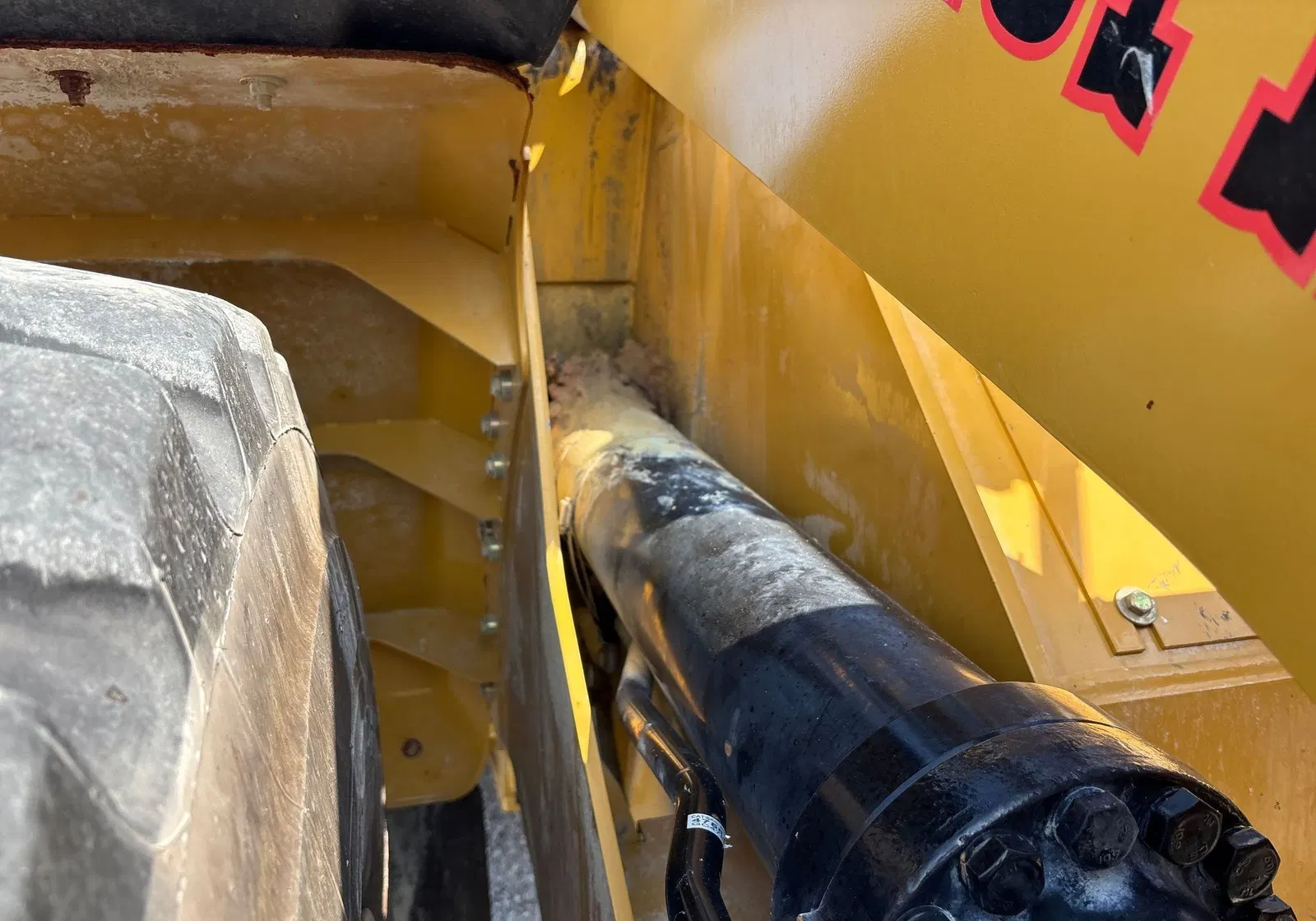 2022 Caterpillar 950GC