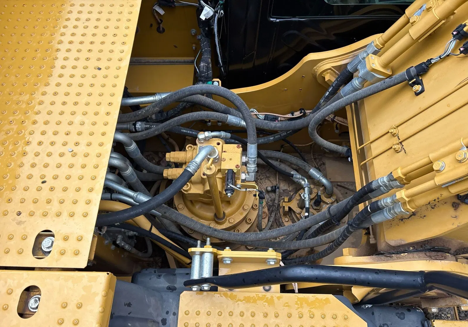 2018 Caterpillar 320