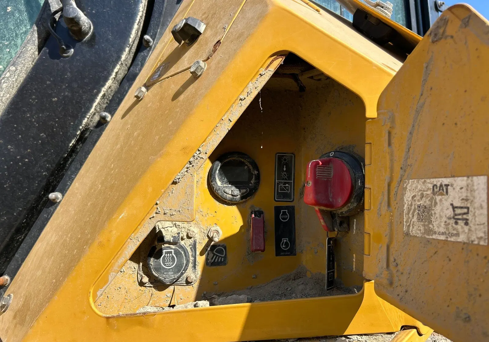 2021 Caterpillar D5