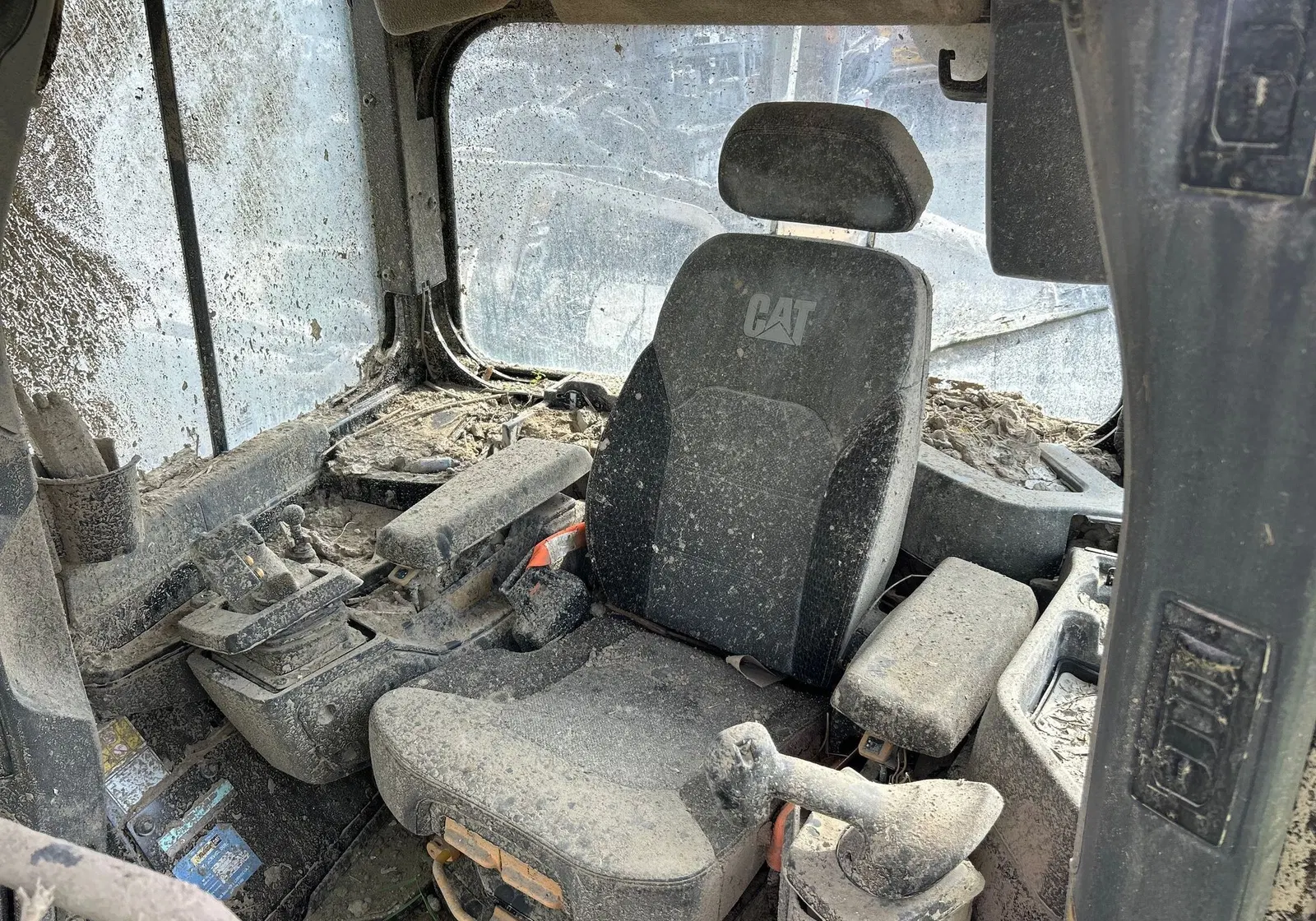 2021 Caterpillar D5