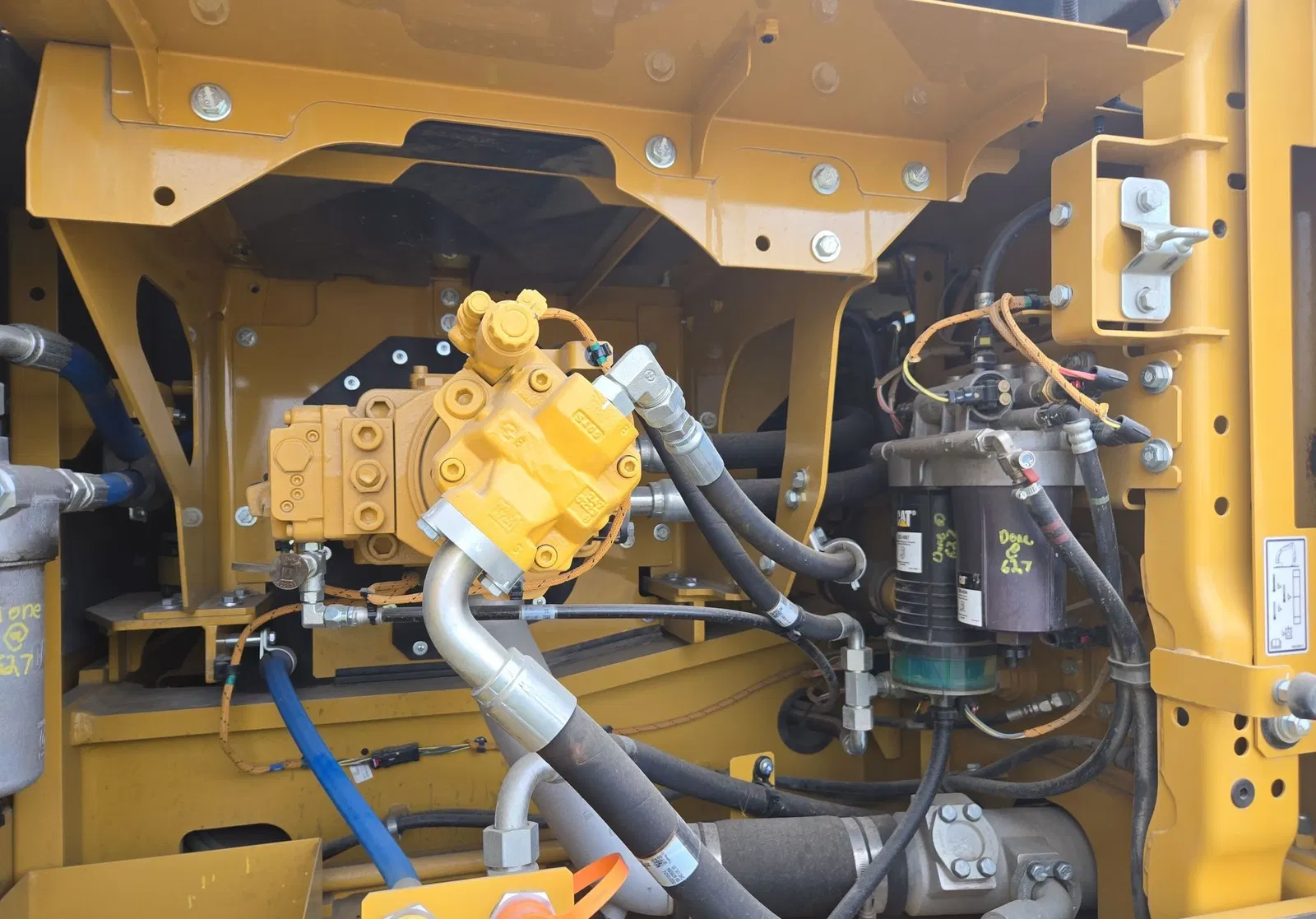 2023 Caterpillar 336