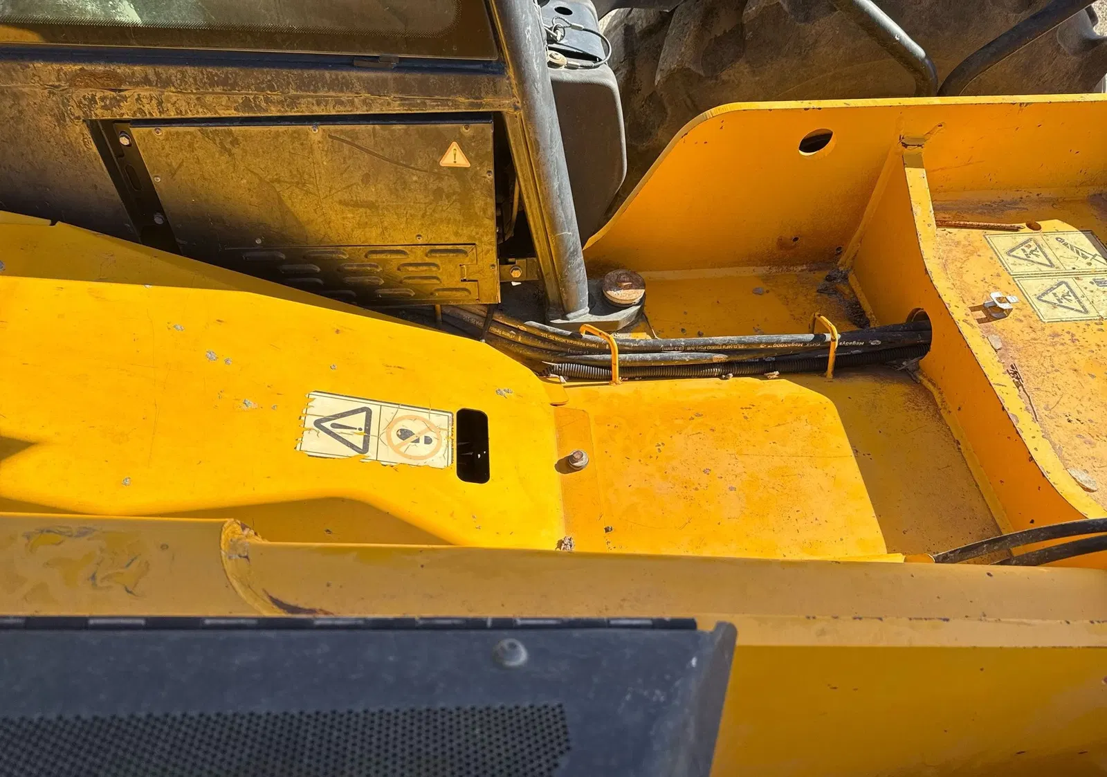 2016 JCB 510-56
