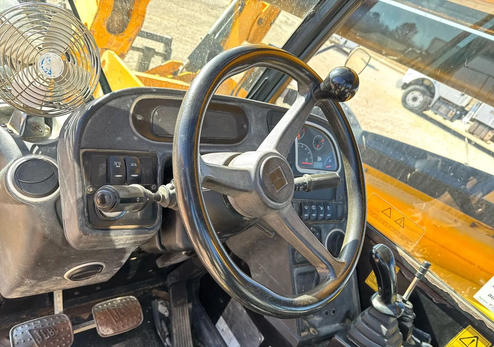 2016 JCB 510-56