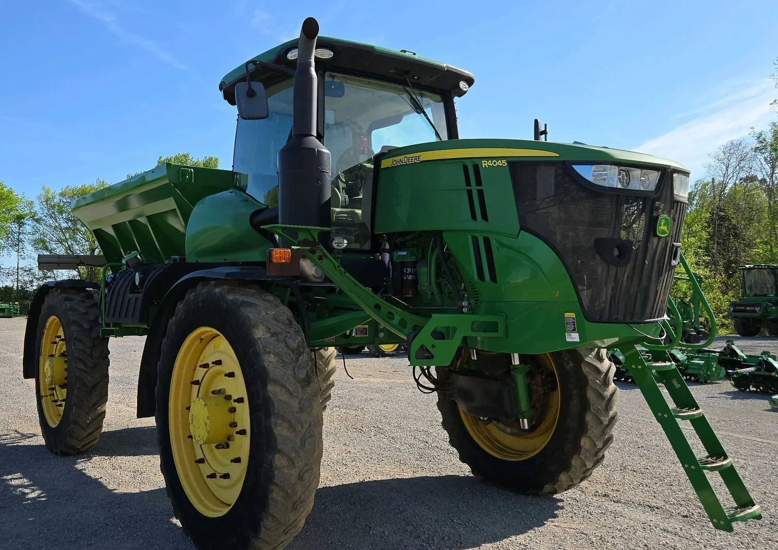 2019 John Deere R4045