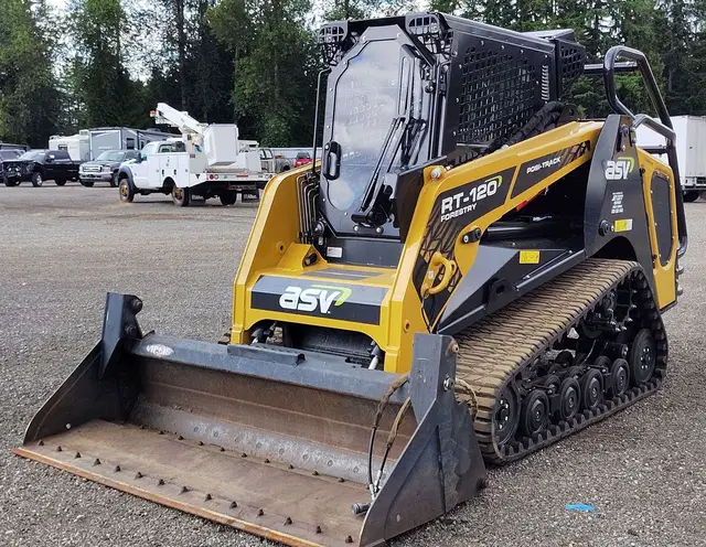 2022 ASV RT120