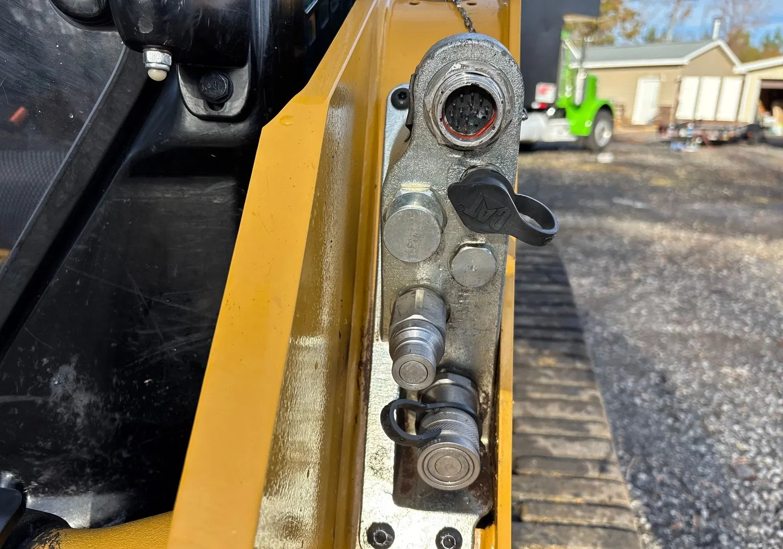 2025 Caterpillar 255