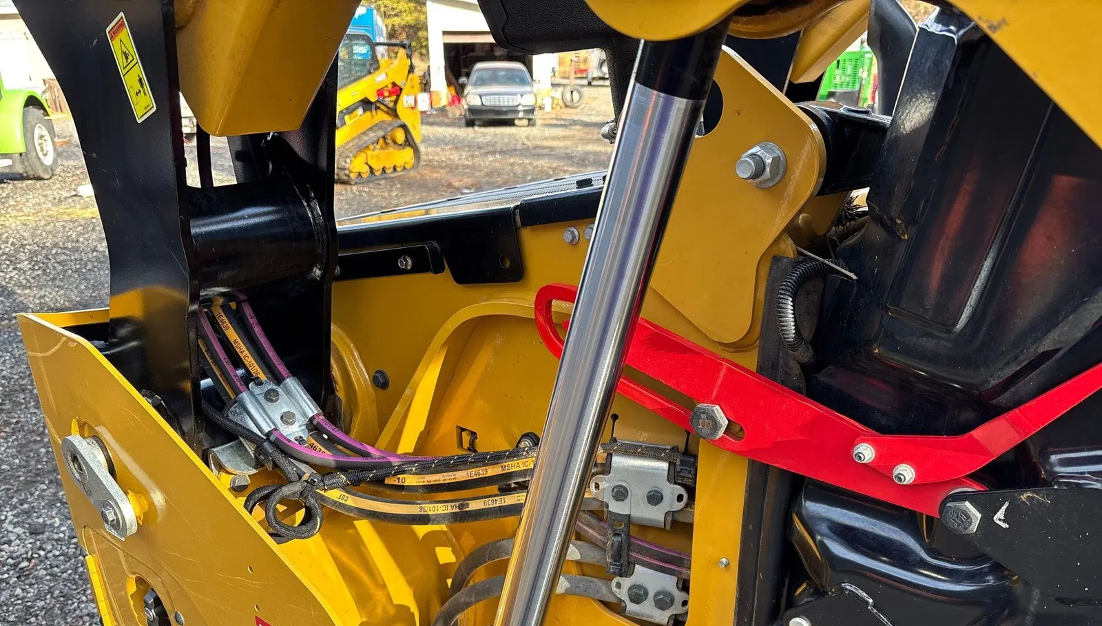 2025 Caterpillar 255