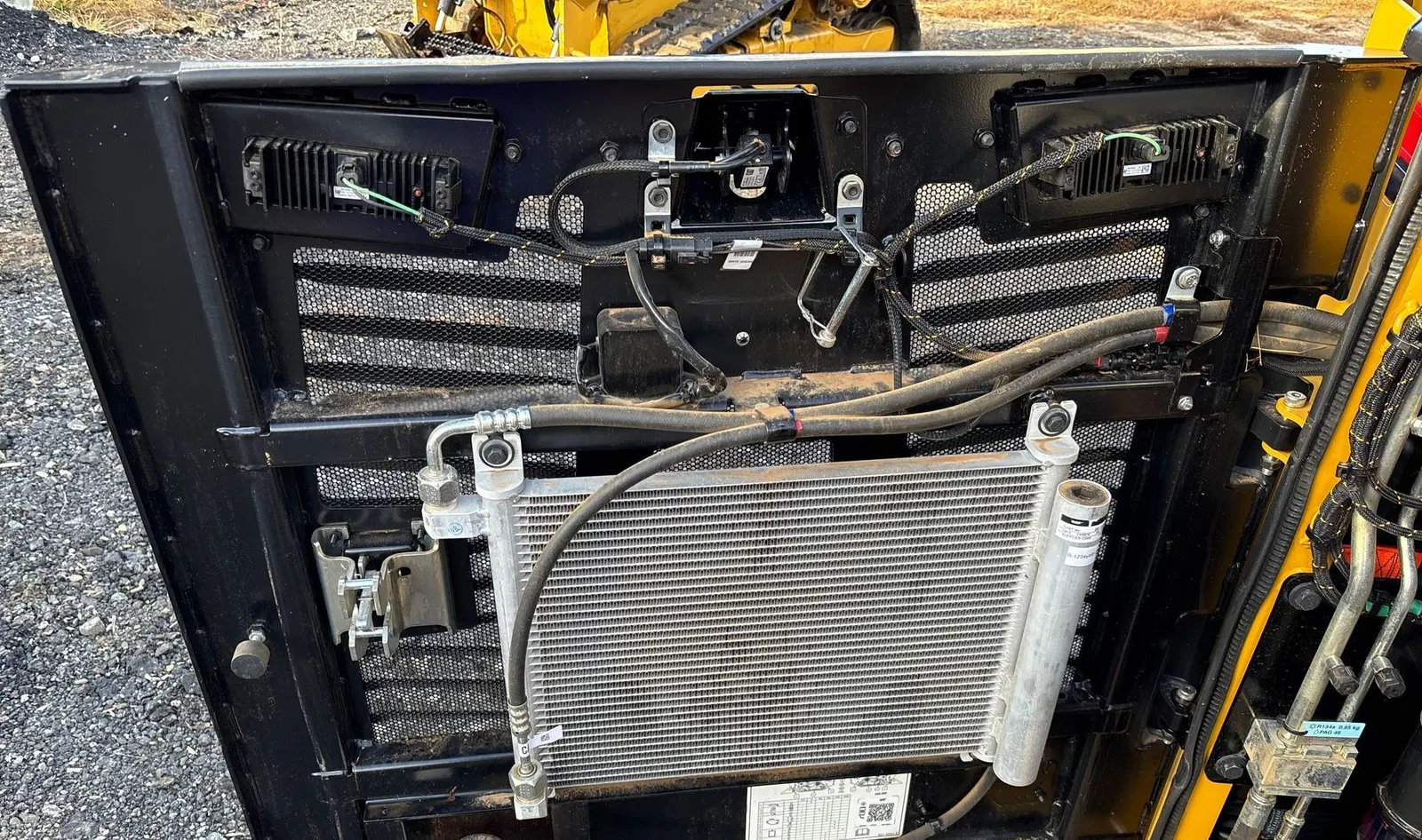 2025 Caterpillar 255