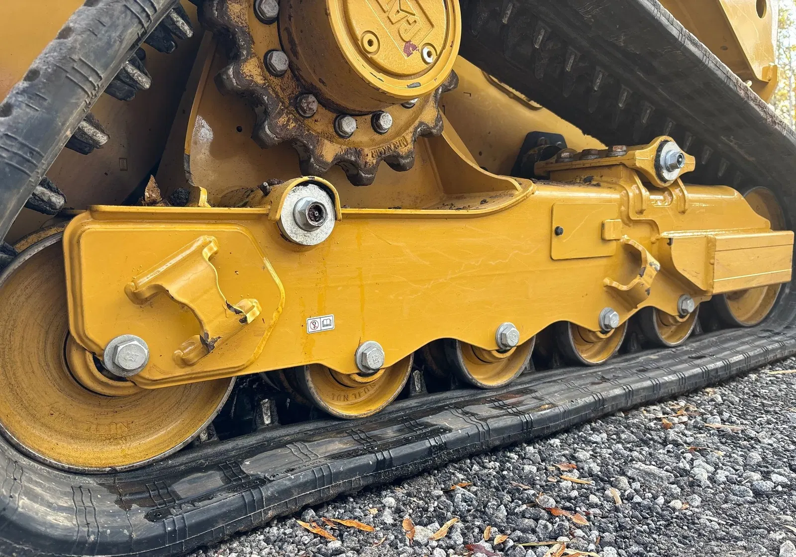 2025 Caterpillar 255