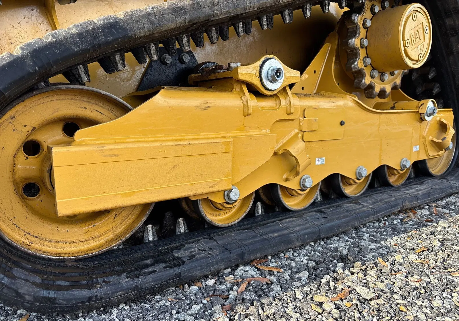 2025 Caterpillar 255