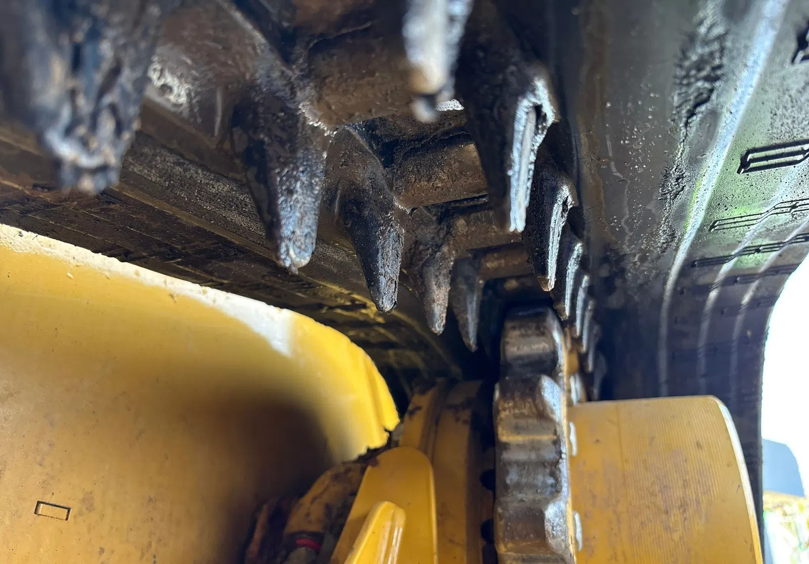 2025 Caterpillar 255