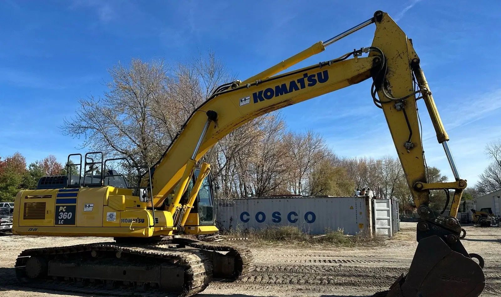 2019 Komatsu PC360LC-11