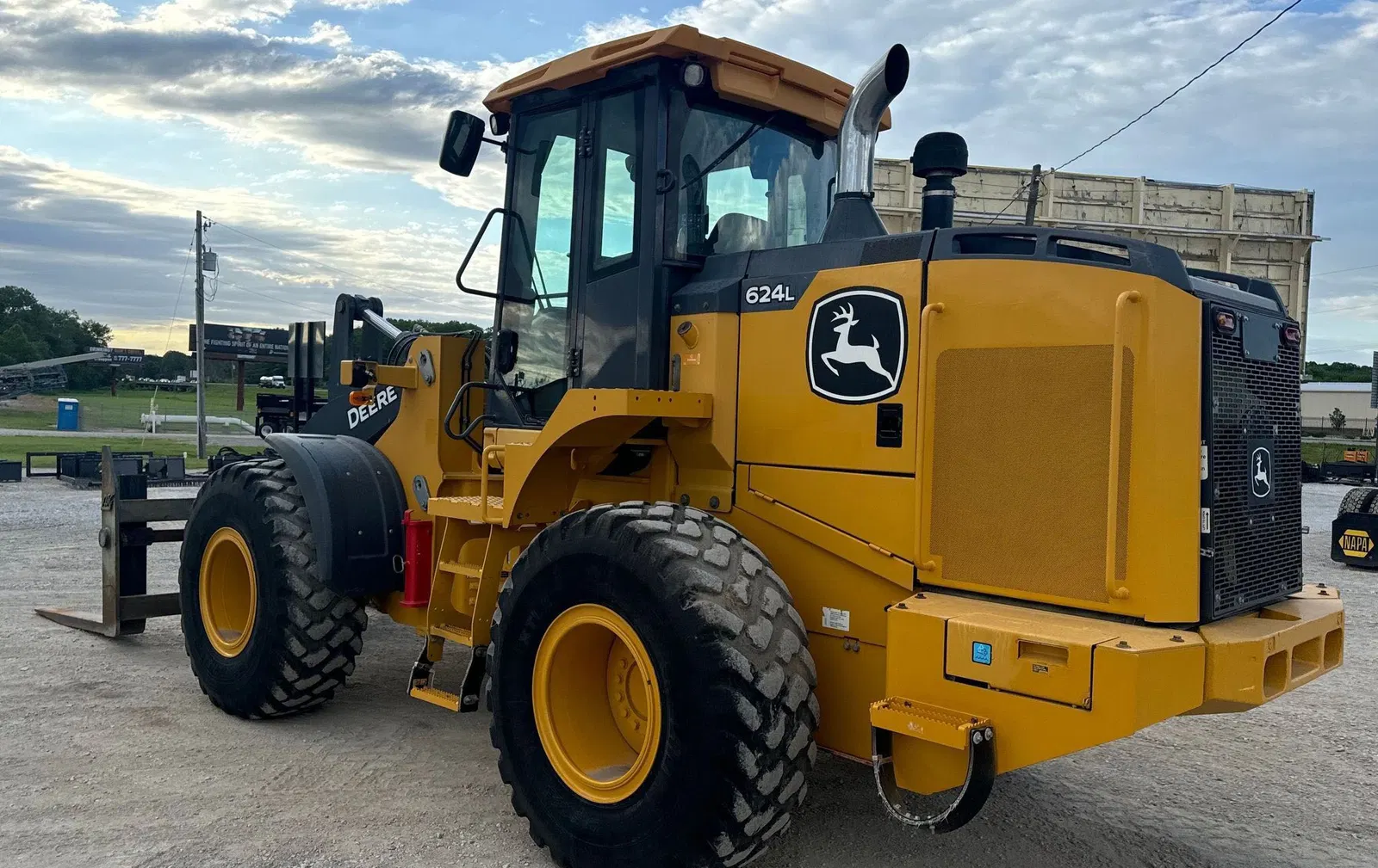 2019 John Deere 624L
