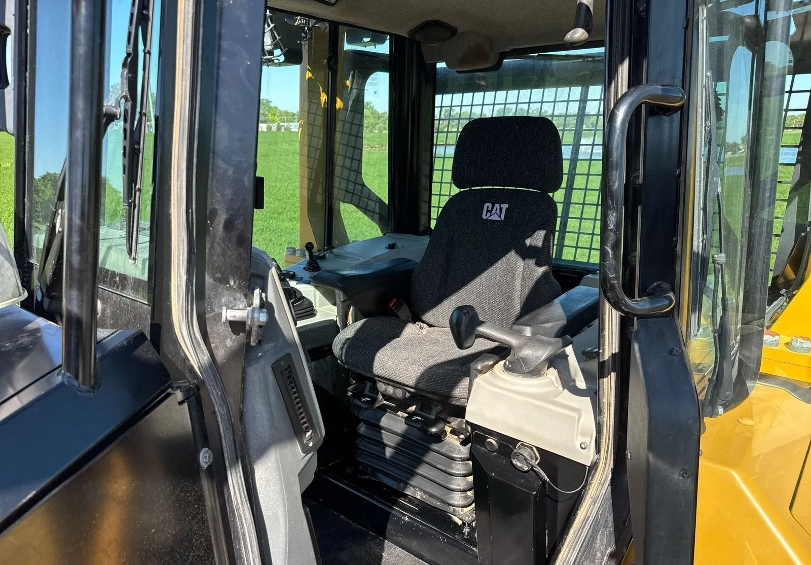 2018 Caterpillar D6N