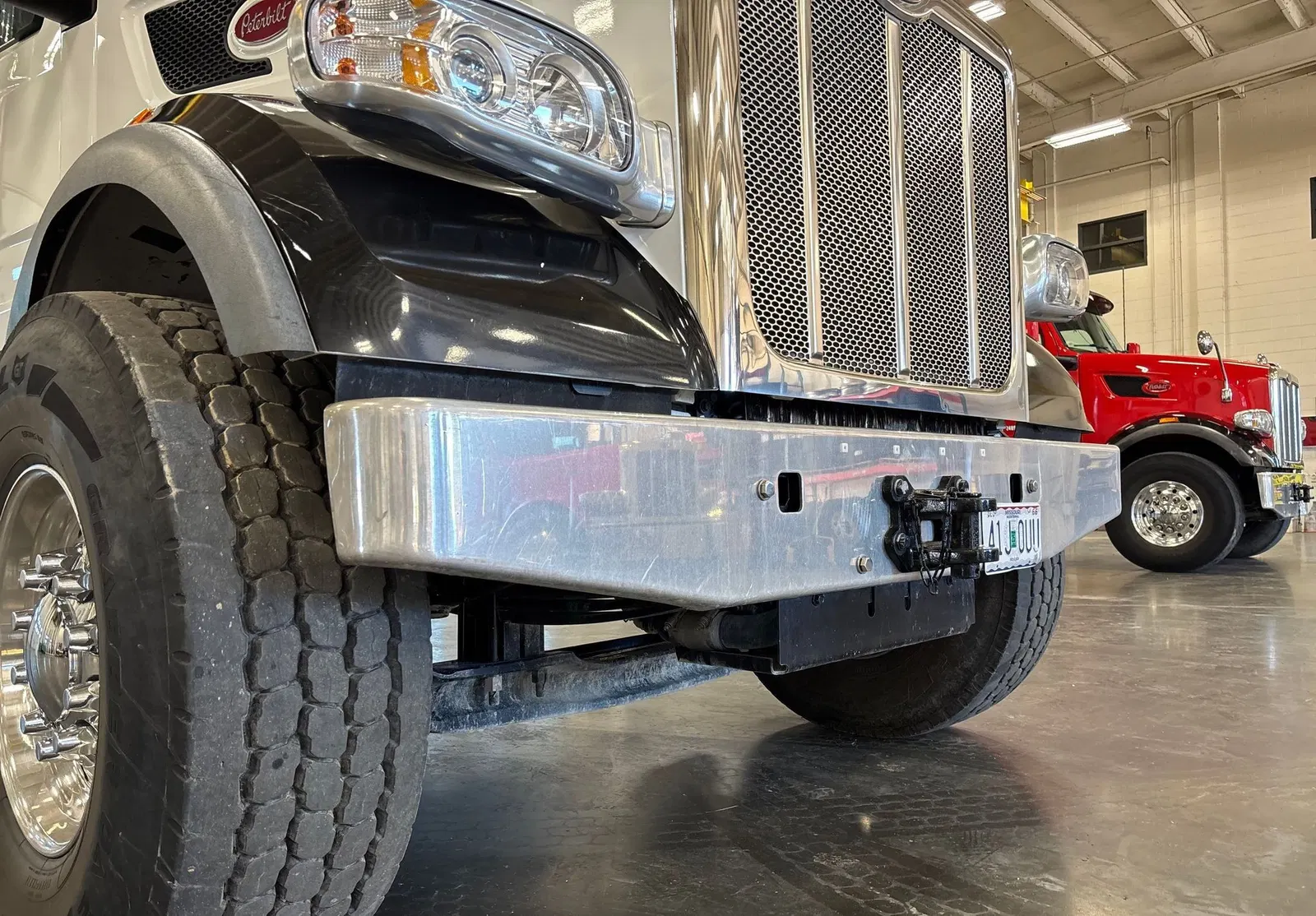 2025 Peterbilt 567