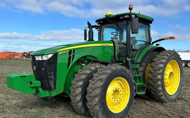 2018 John Deere 8400R