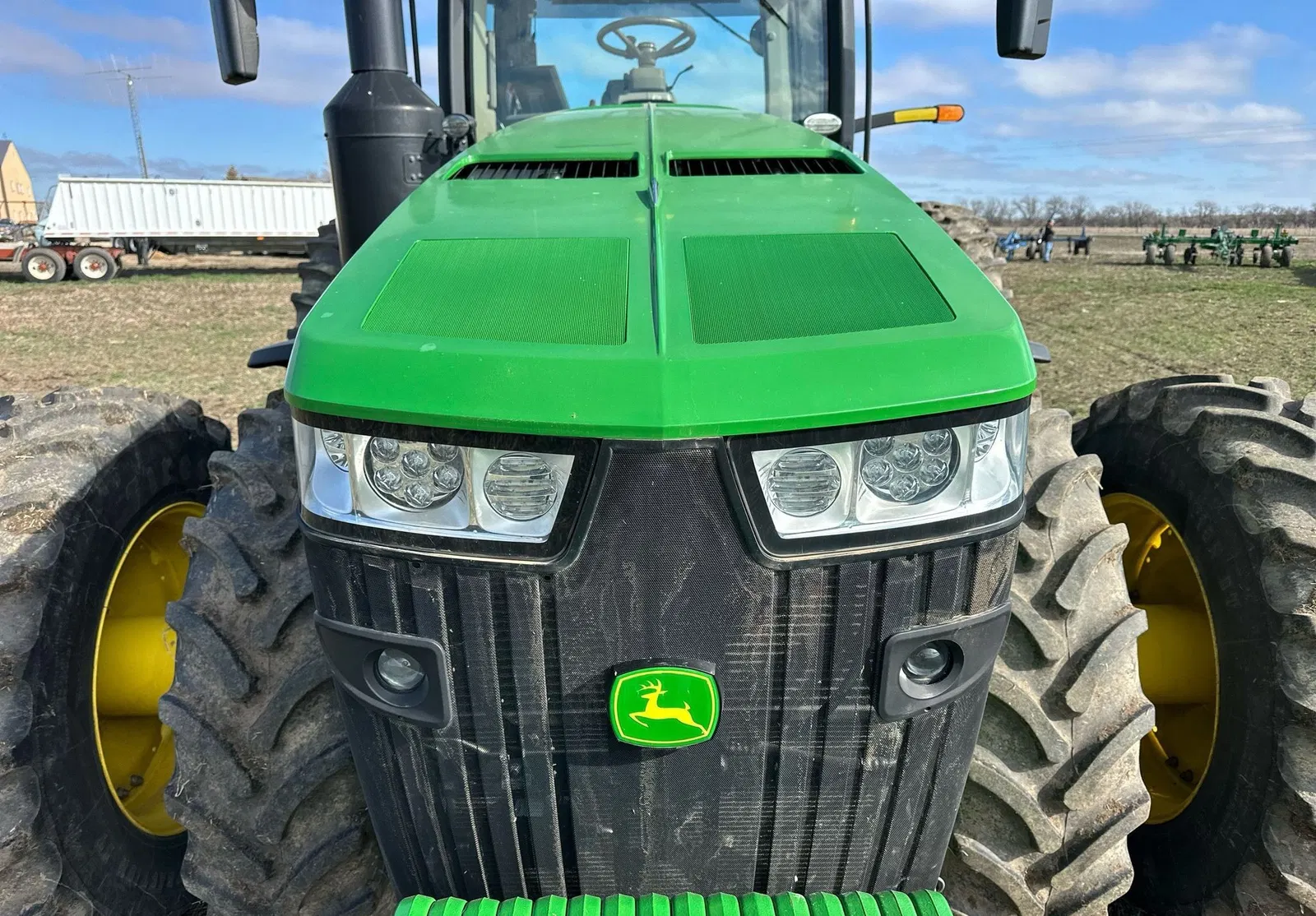 2018 John Deere 8400R