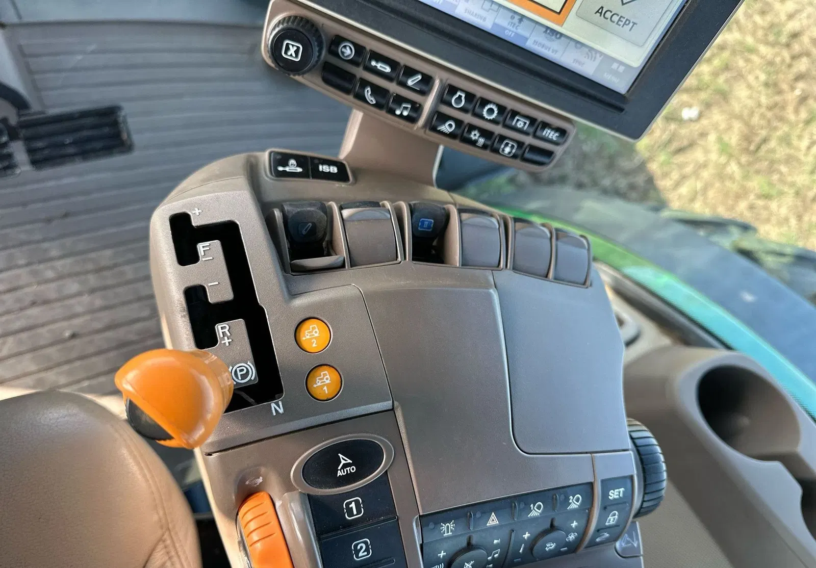 2018 John Deere 8400R