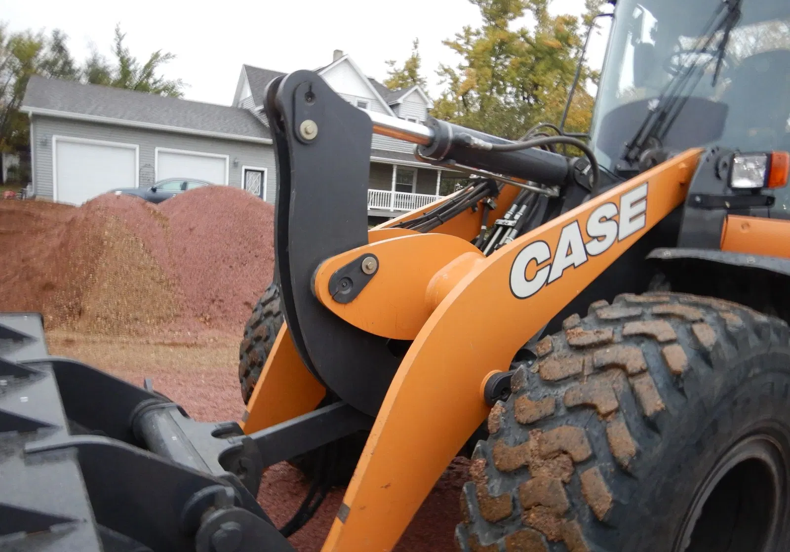 2017 Case 621G