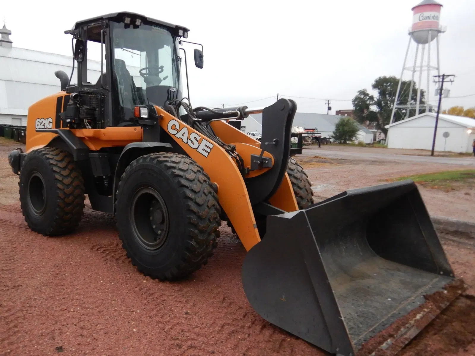 2017 Case 621G