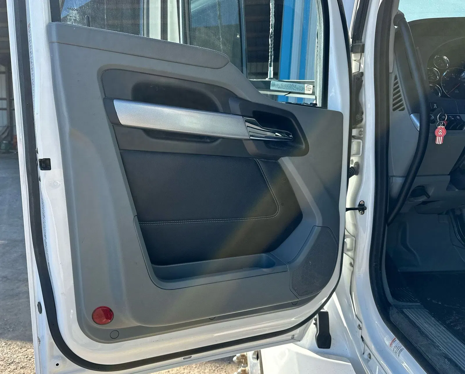 2021 Kenworth T880