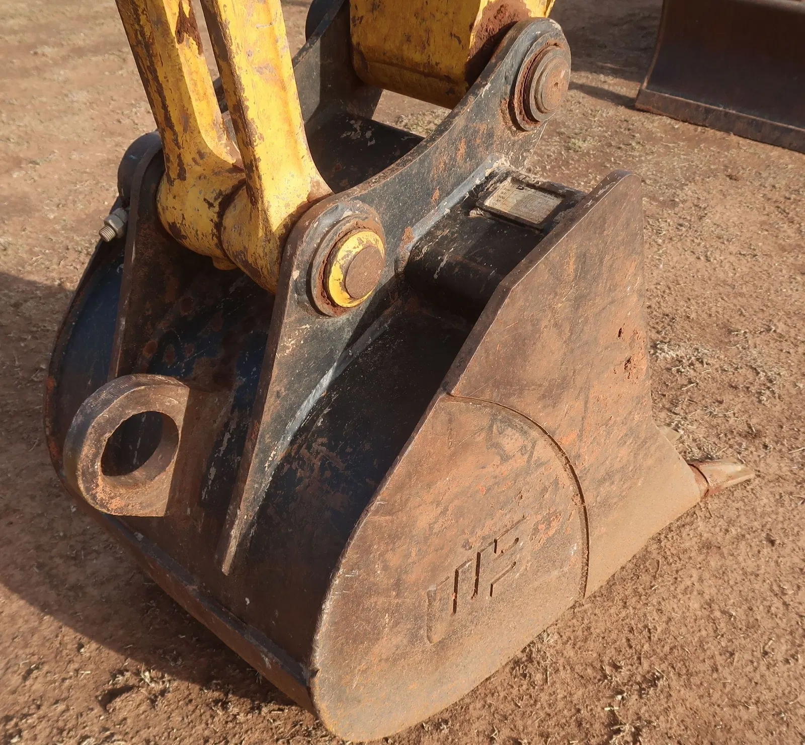 2018 Komatsu PC88MR-10