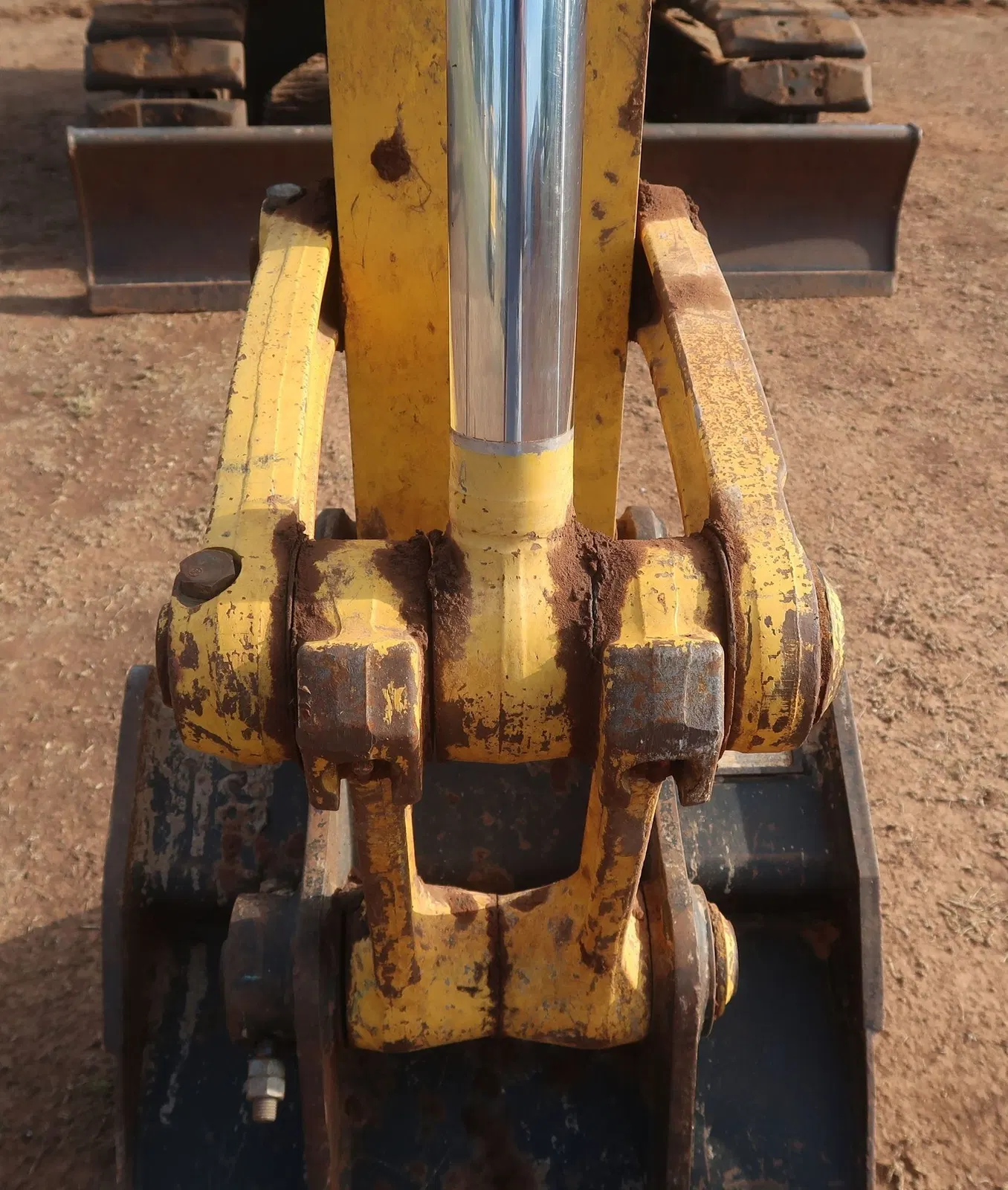 2018 Komatsu PC88MR-10