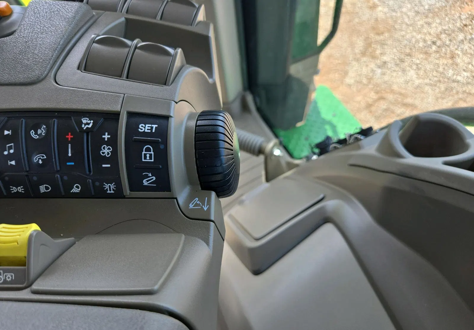 2021 John Deere 8R340