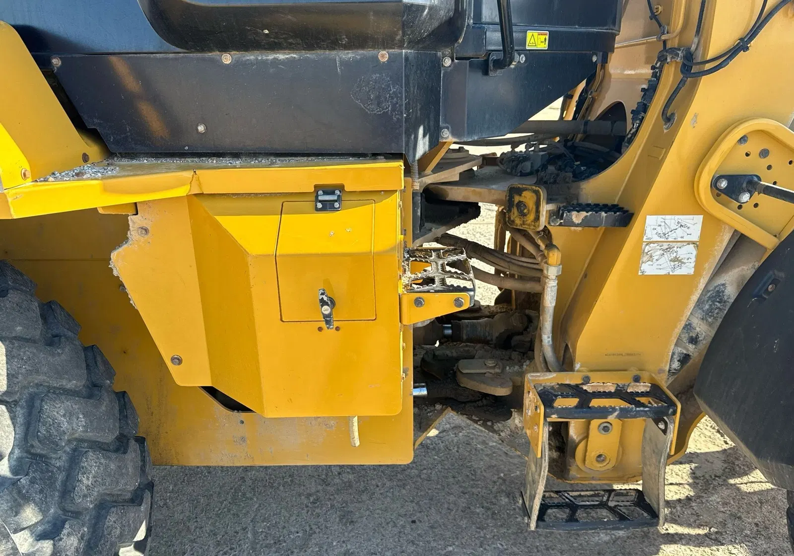 2019 Caterpillar 938M