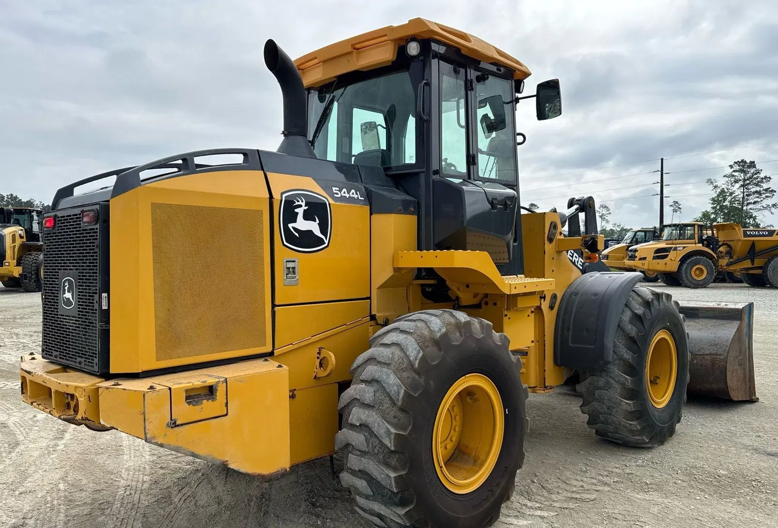2019 John Deere 544L