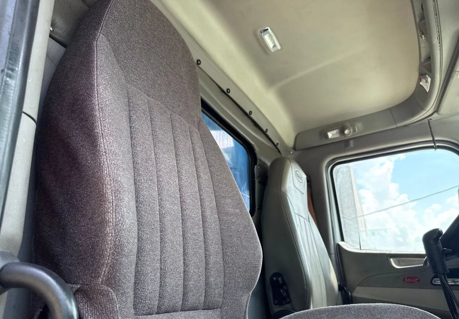 2019 Peterbilt 567