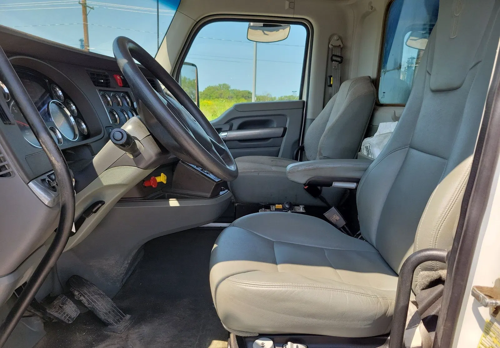 2016 Kenworth T880
