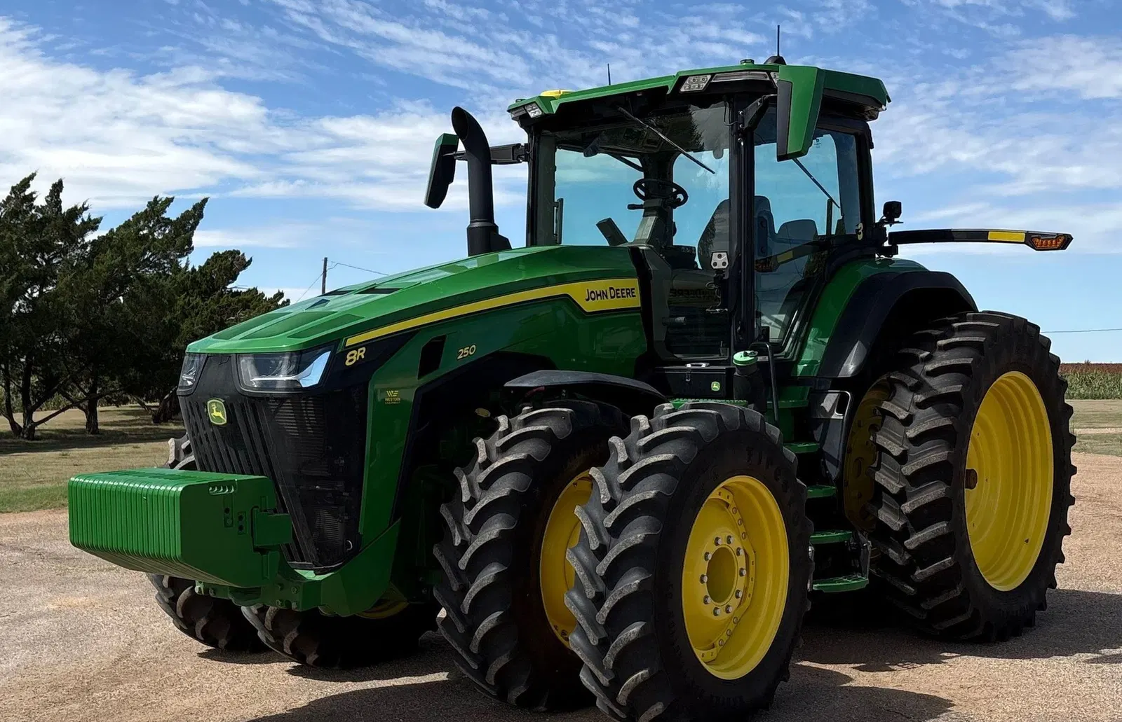 2020 John Deere 8R250