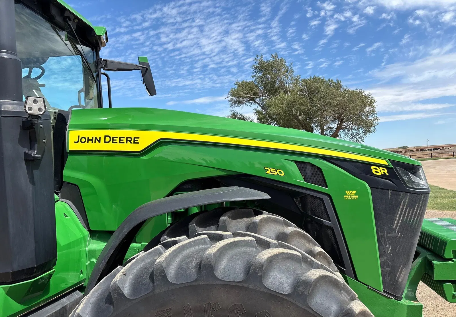 2020 John Deere 8R250