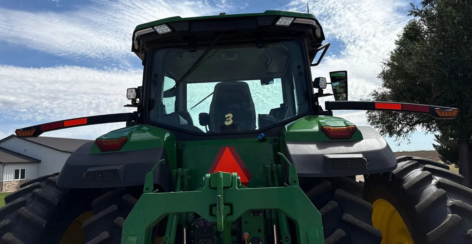 2020 John Deere 8R250