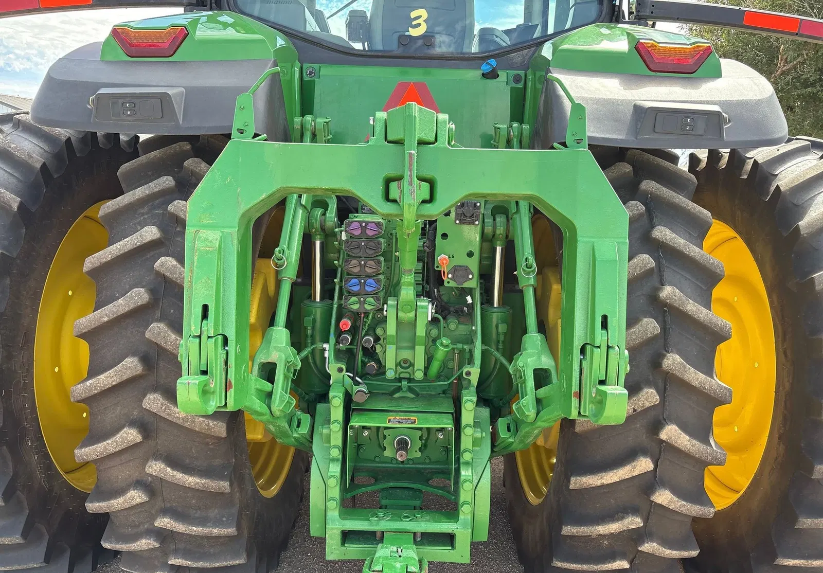 2020 John Deere 8R250