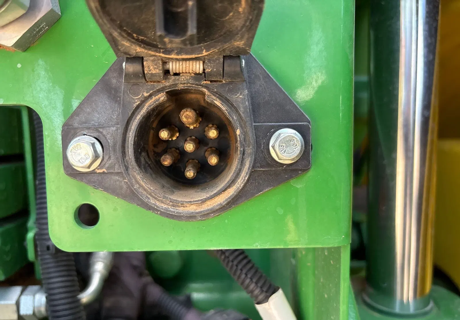 2020 John Deere 8R250