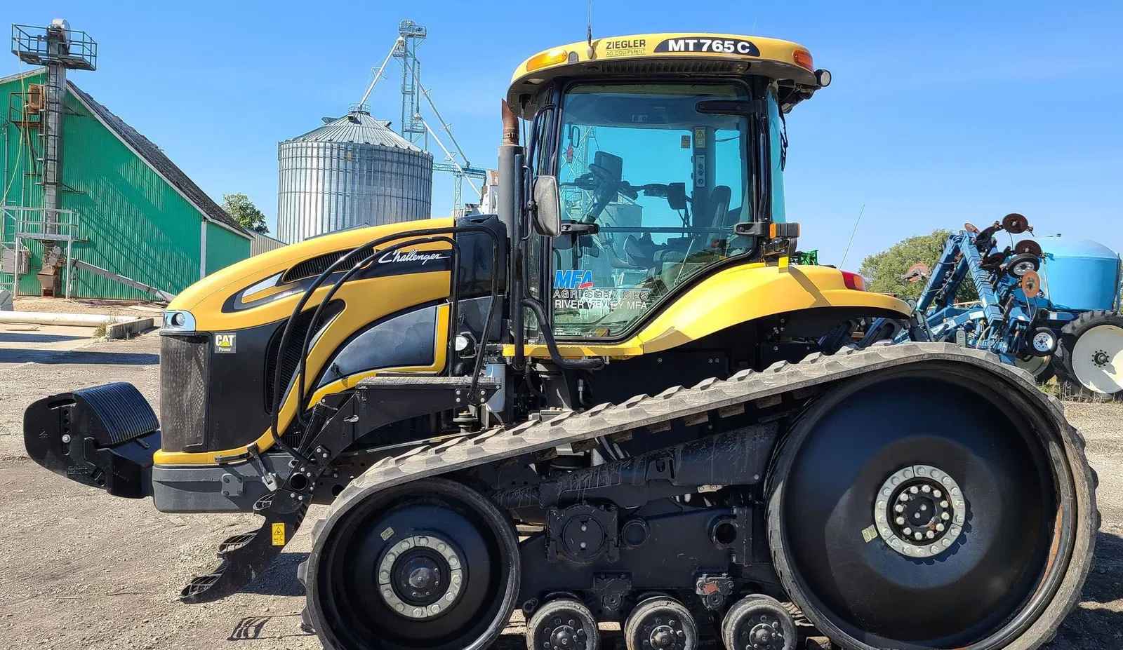2010 Challenger MT765C