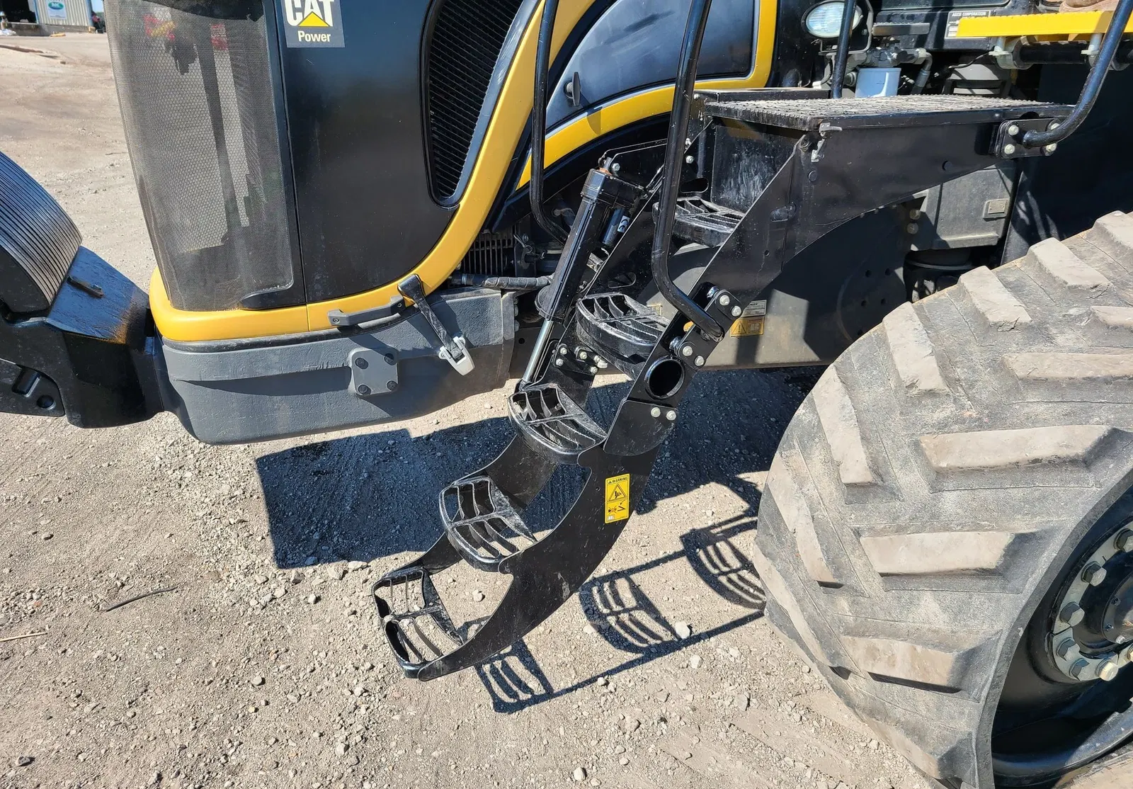 2010 Challenger MT765C