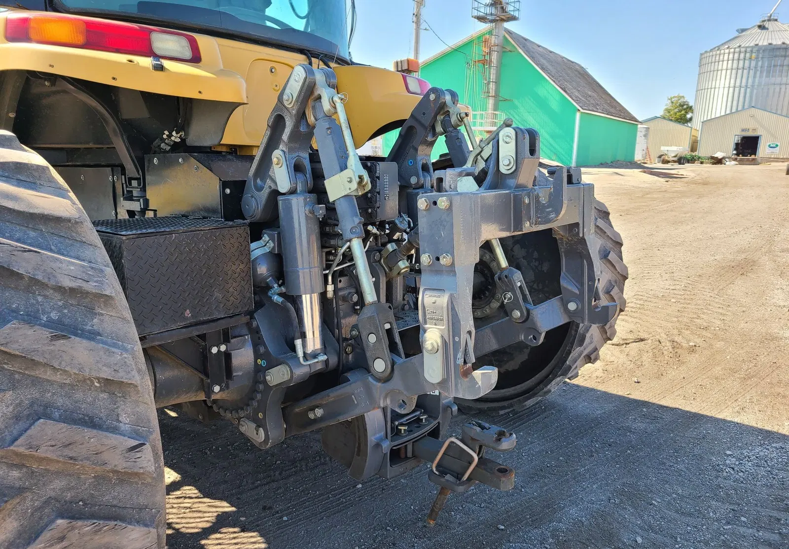 2010 Challenger MT765C