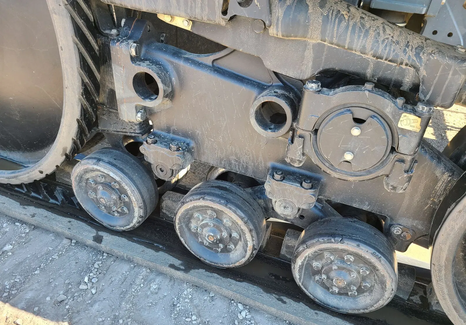 2010 Challenger MT765C