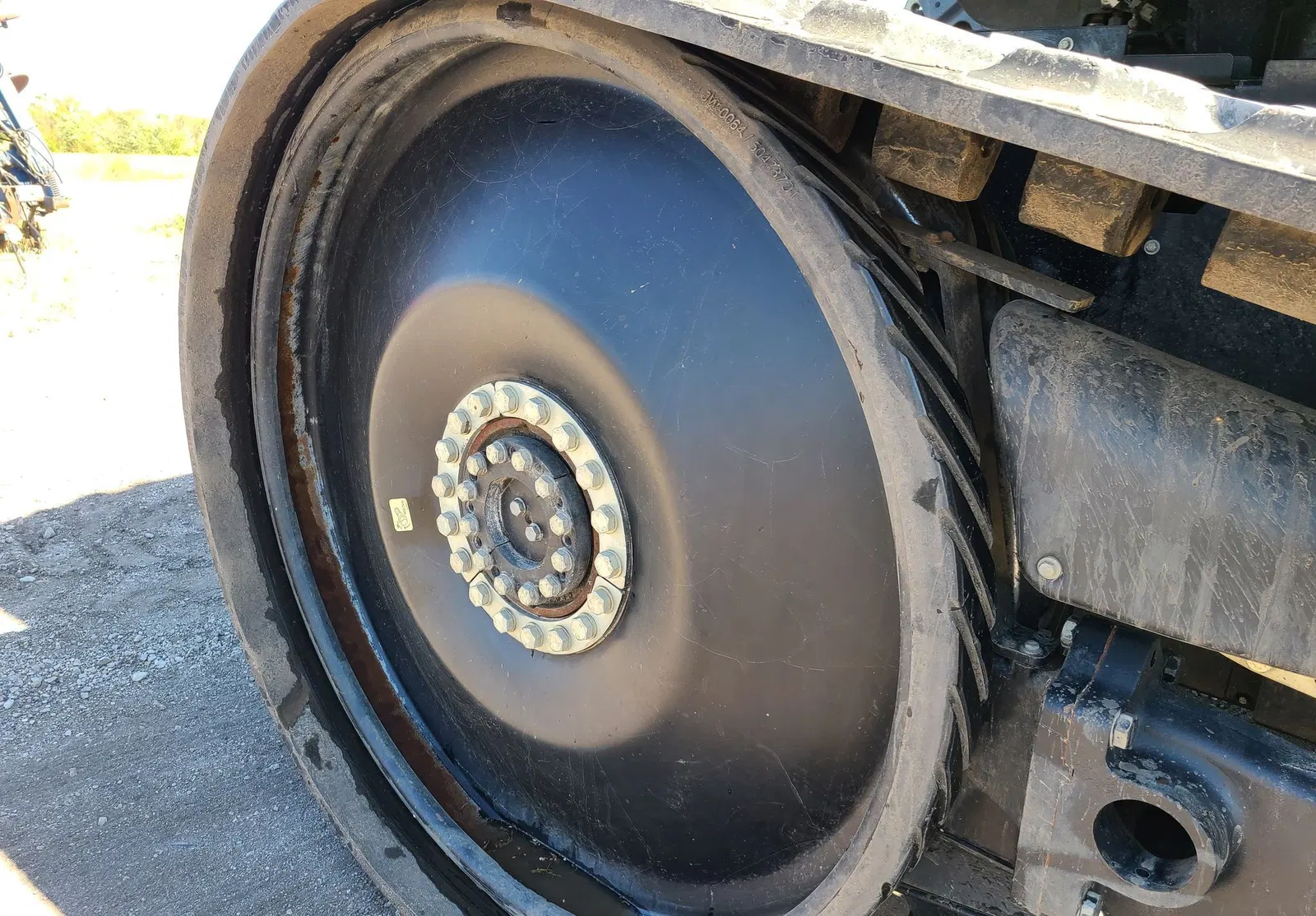 2010 Challenger MT765C