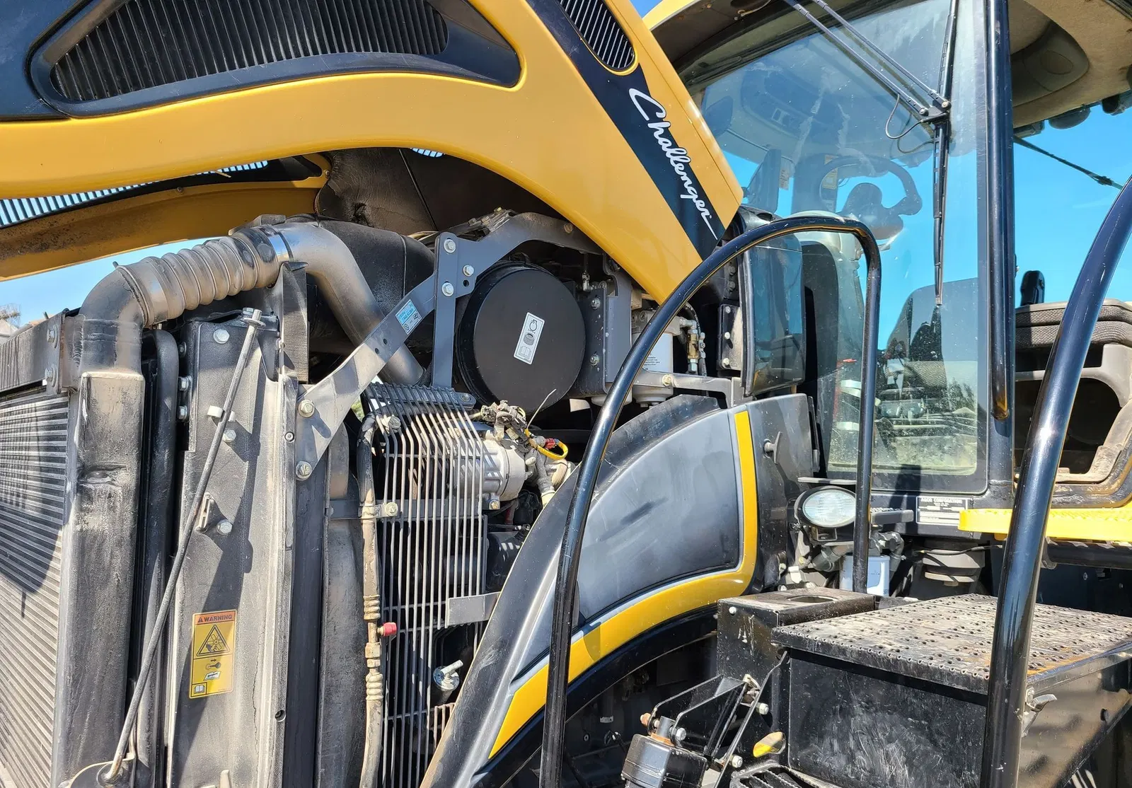 2010 Challenger MT765C