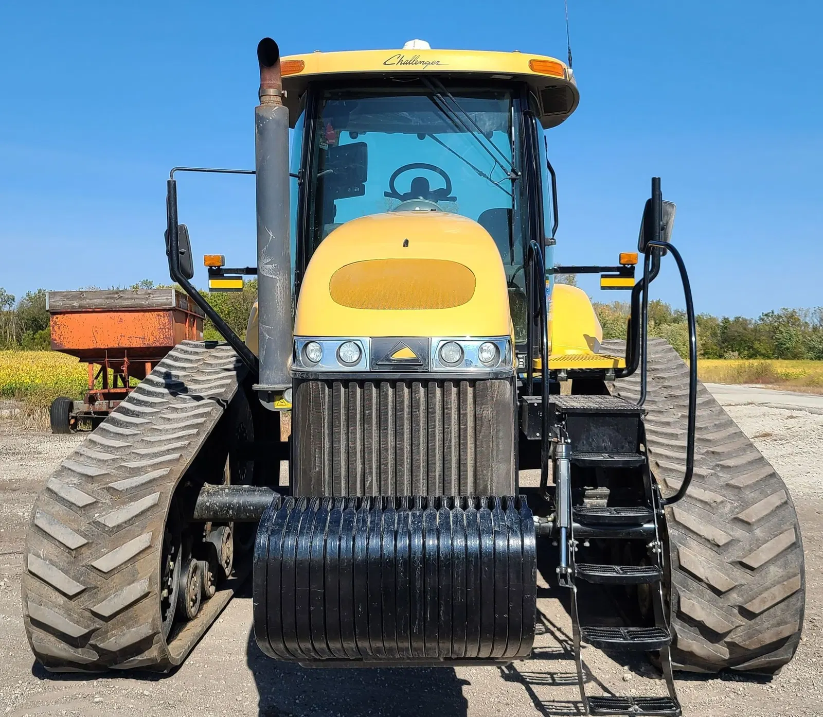 2010 Challenger MT765C