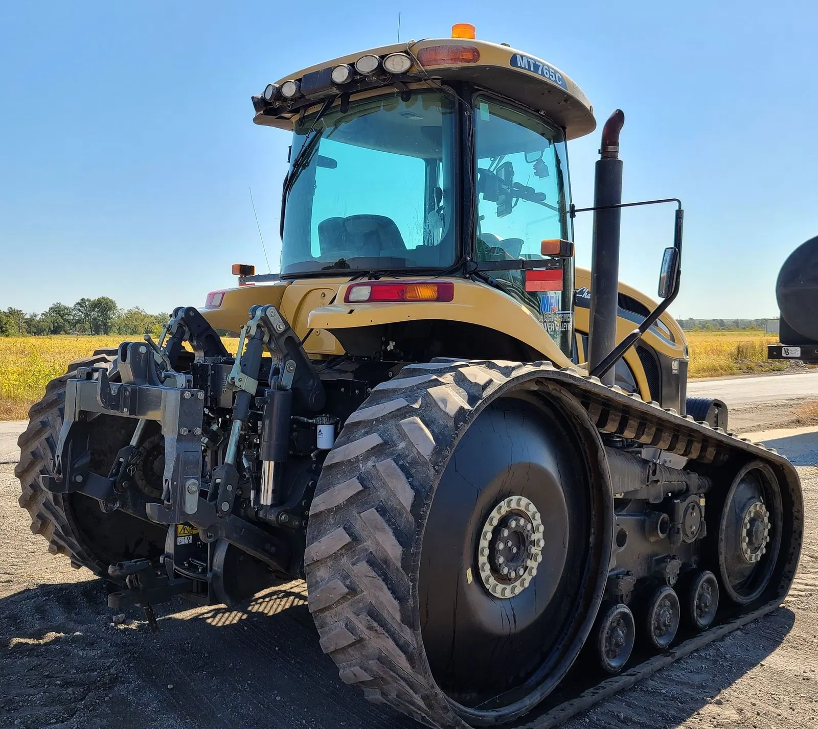 2010 Challenger MT765C